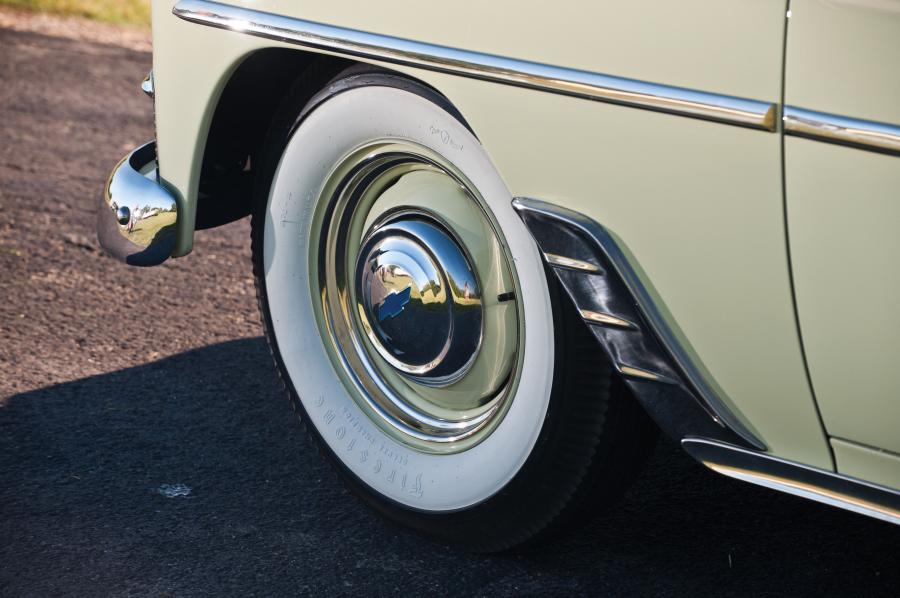  Chevrolet Two-Ten Sport Coupe 1953 года  (фото 18 из 23)